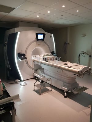 GE 1.5T Optima 450W MRI