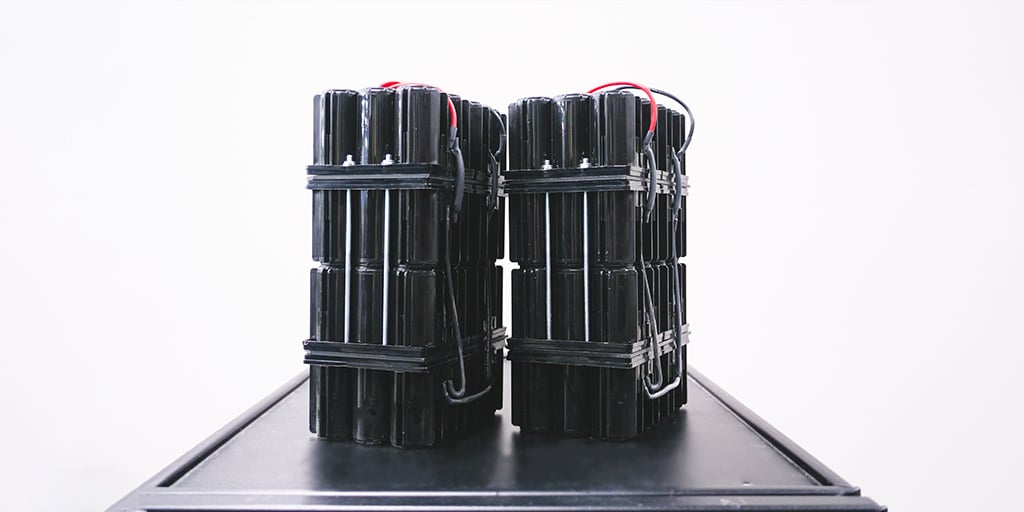 how to change batteries on an oec 9800 or 9900