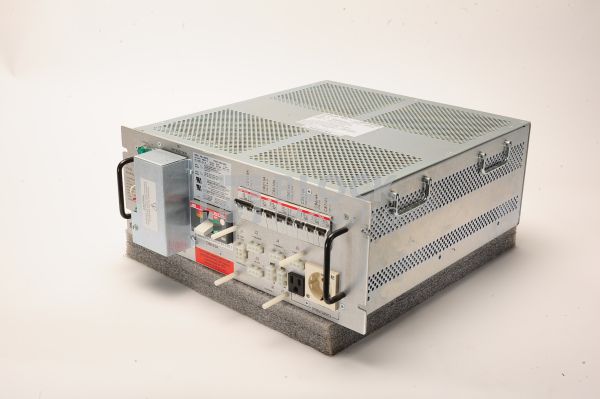 2400046-10 Aretha PDU for GE RF Room