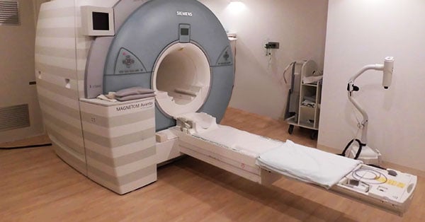 Siemens Avanto vs. Siemens Espree: MRI Comparison